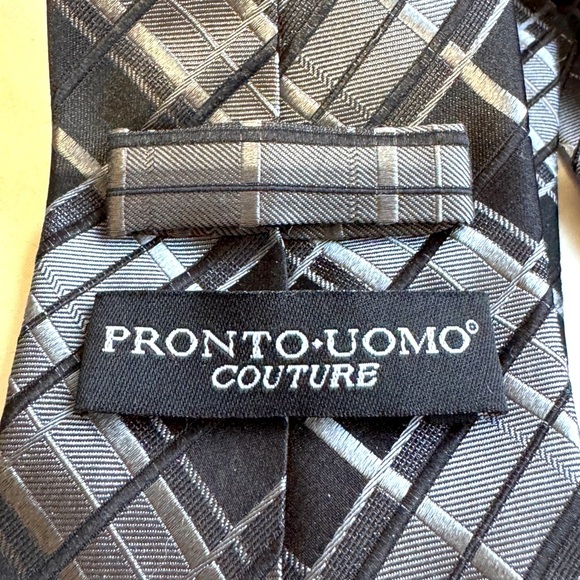 💥Elegant Vintage Pronto Uomo Italian Silk Black and Gray Men's Tie💥 - Picture 9 of 16